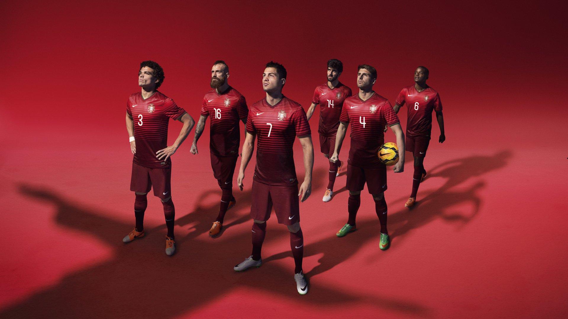 阿尔德里奇狂砍32分刷新赛季纪录 波波维奇盛赞,他是我们最稳定的支柱